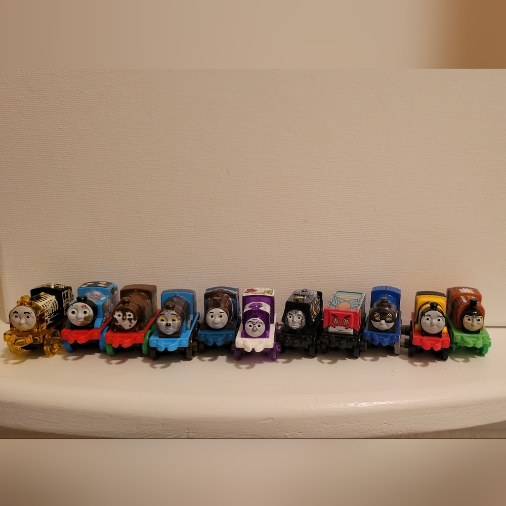 Thomas and Friends Minis Engines Bundle 11 Trains